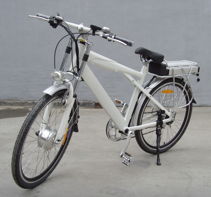 兩輪出行新選擇 山地自行車與電動(dòng)平衡車的性能與場(chǎng)景對(duì)比